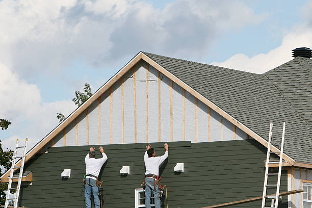 Professional Siding Contractor technician working in Falmouth, VA